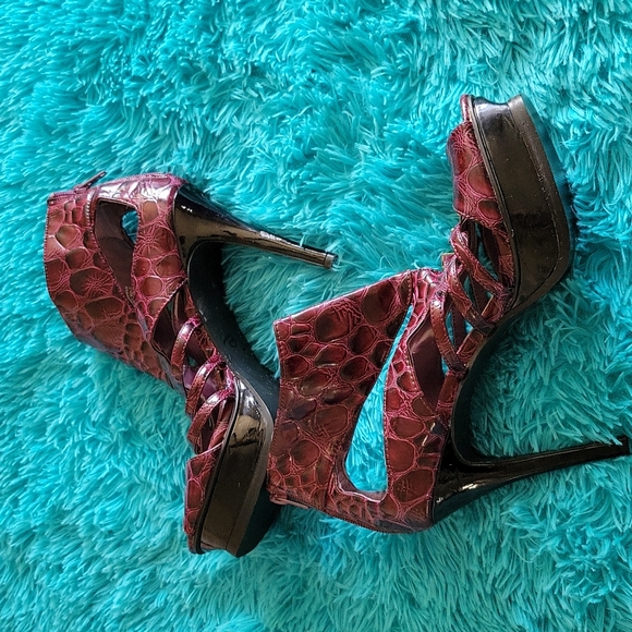 Steve Madden Heels Size 8.5 - Picture 3 of 8